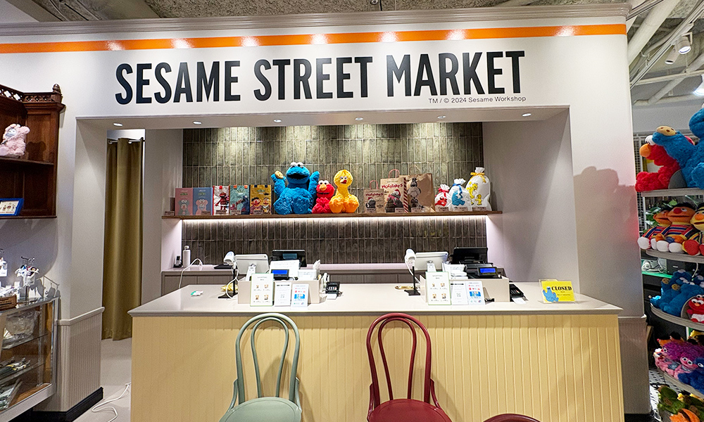 内覧会レポ】関西初登場！「セサミストリートマーケット 阪神梅田本店
